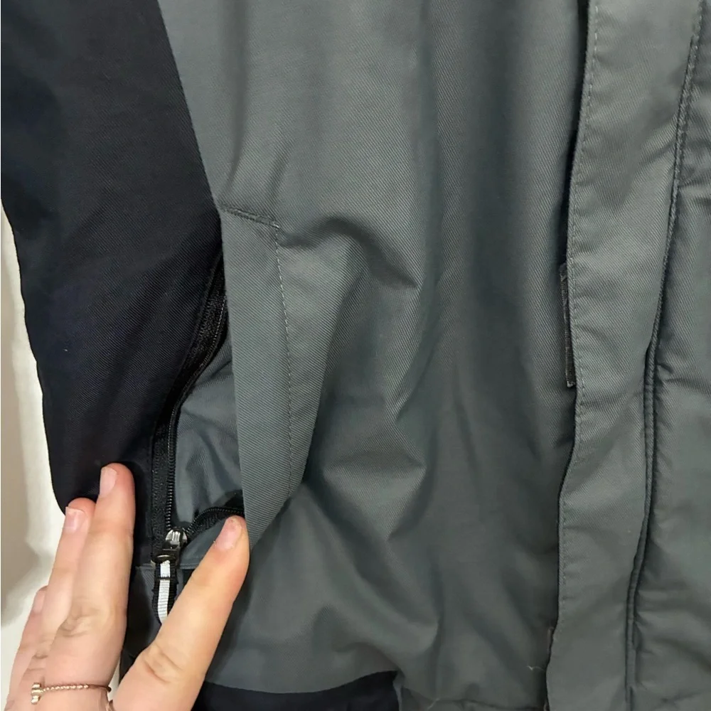 Columbia Bots Two-Tone Outdoor Jacket Size 8